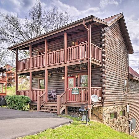 Mountain Pool Lodge Sevierville Cabin With Hot Tub Pigeon Forge Exterior foto