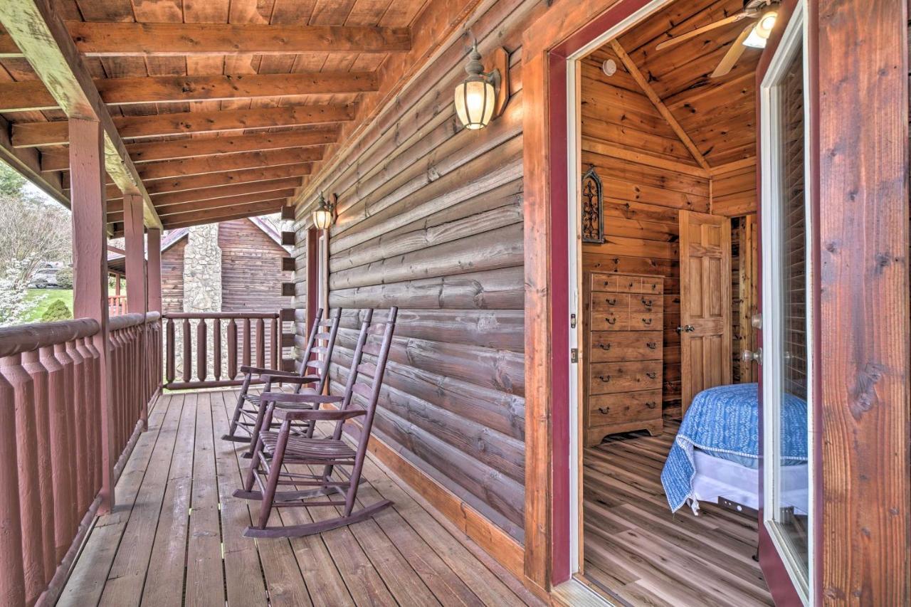 Mountain Pool Lodge Sevierville Cabin With Hot Tub Pigeon Forge Exterior foto